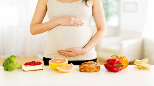 Dinh dưỡng 3 tháng đầu là tiền đề để bé phát triển các tháng tiếp theo